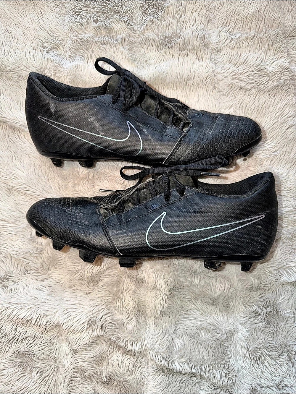 Nike Phantom GT Soccer Cleats Black US 9.5